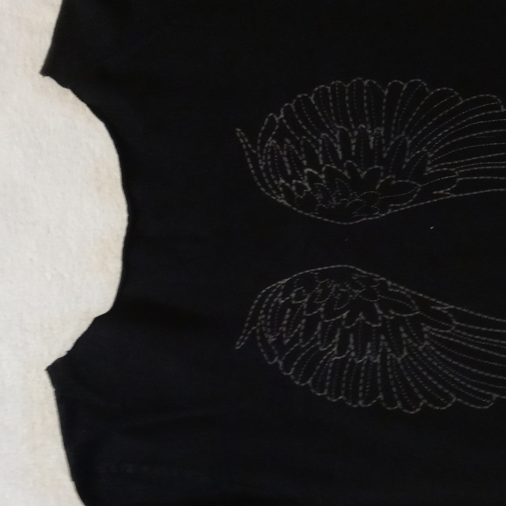 Tee - Picture 3 of 4